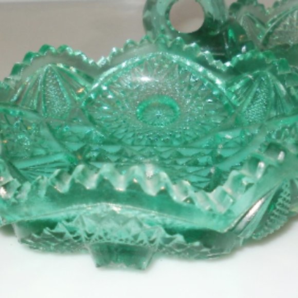 Pair of Vintage CANDLE Holders Pillar Candle Holder Vintage Glass Cut Glass - Picture 5 of 10